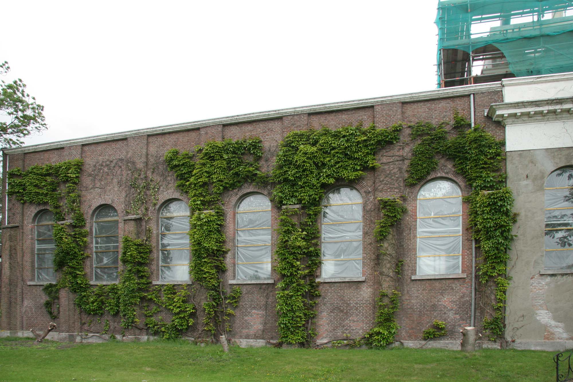 Restauratie kerk Op Hodenpijl